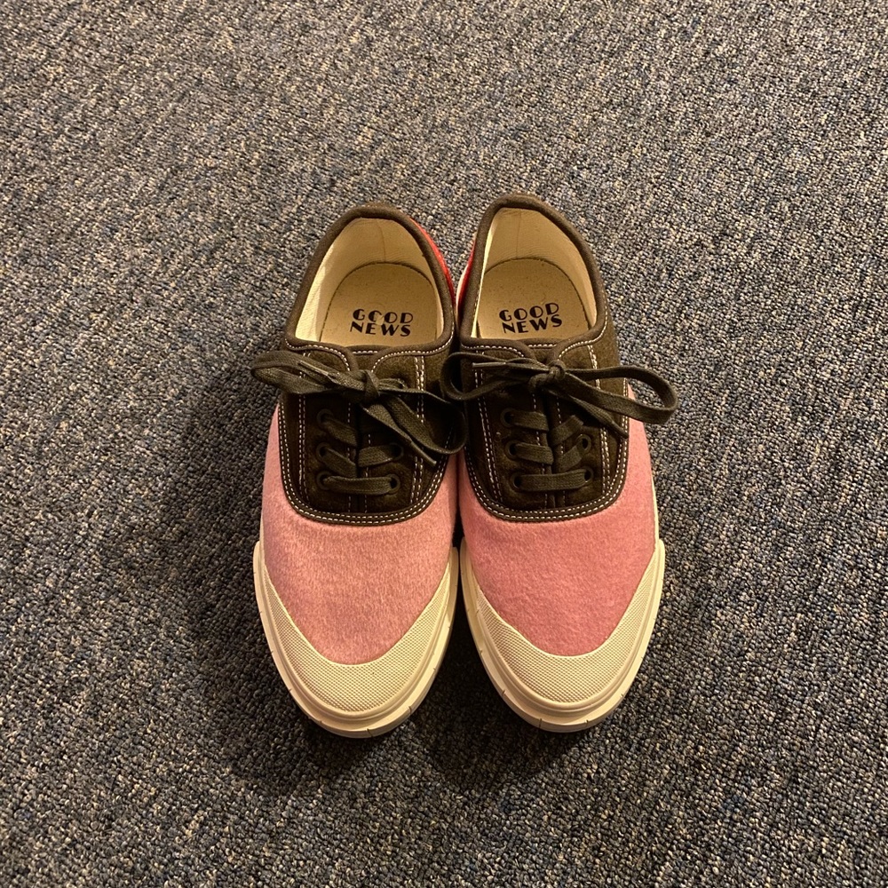 good news sneakers